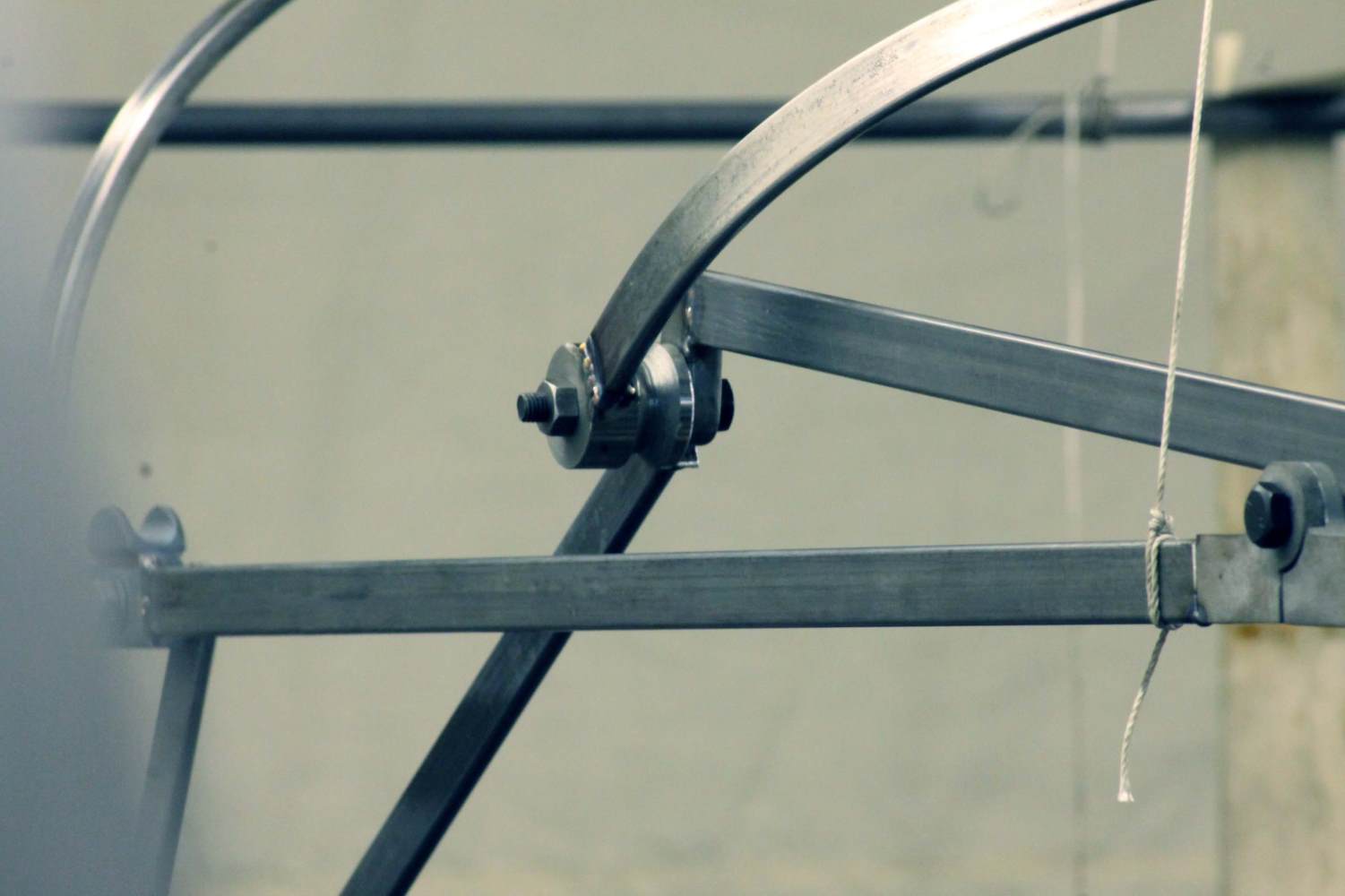Hoodframe detail