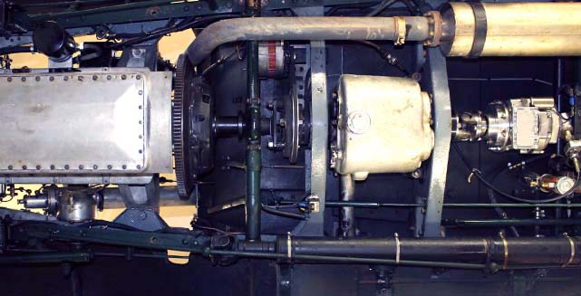 Vintage Bentley drivetrain with modern overdrive conversion