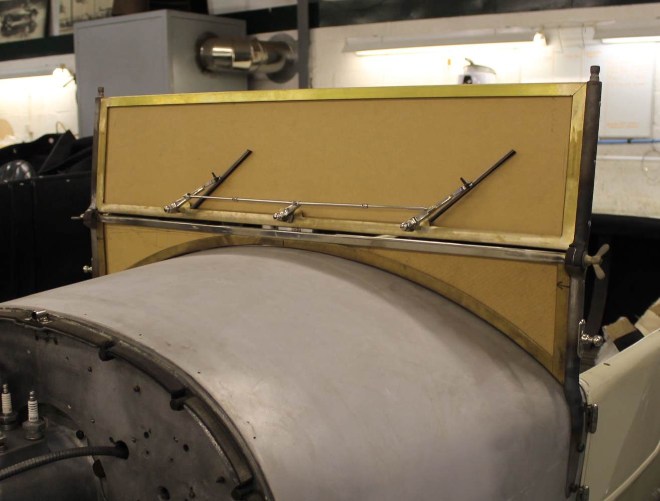 Vintage windscreen restoration